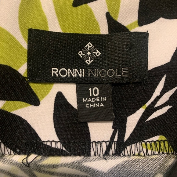 Ronni Nicole Sheath Dress - Picture 2 of 8